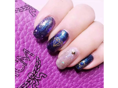 星空美甲